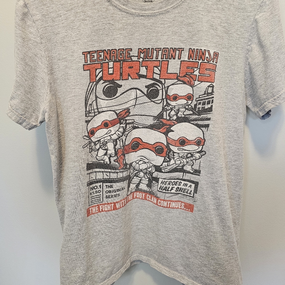 Graphic t-shirt